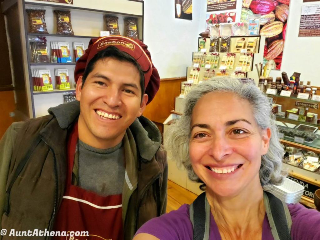 A man and a woman in the Bonbonao chocolate shop